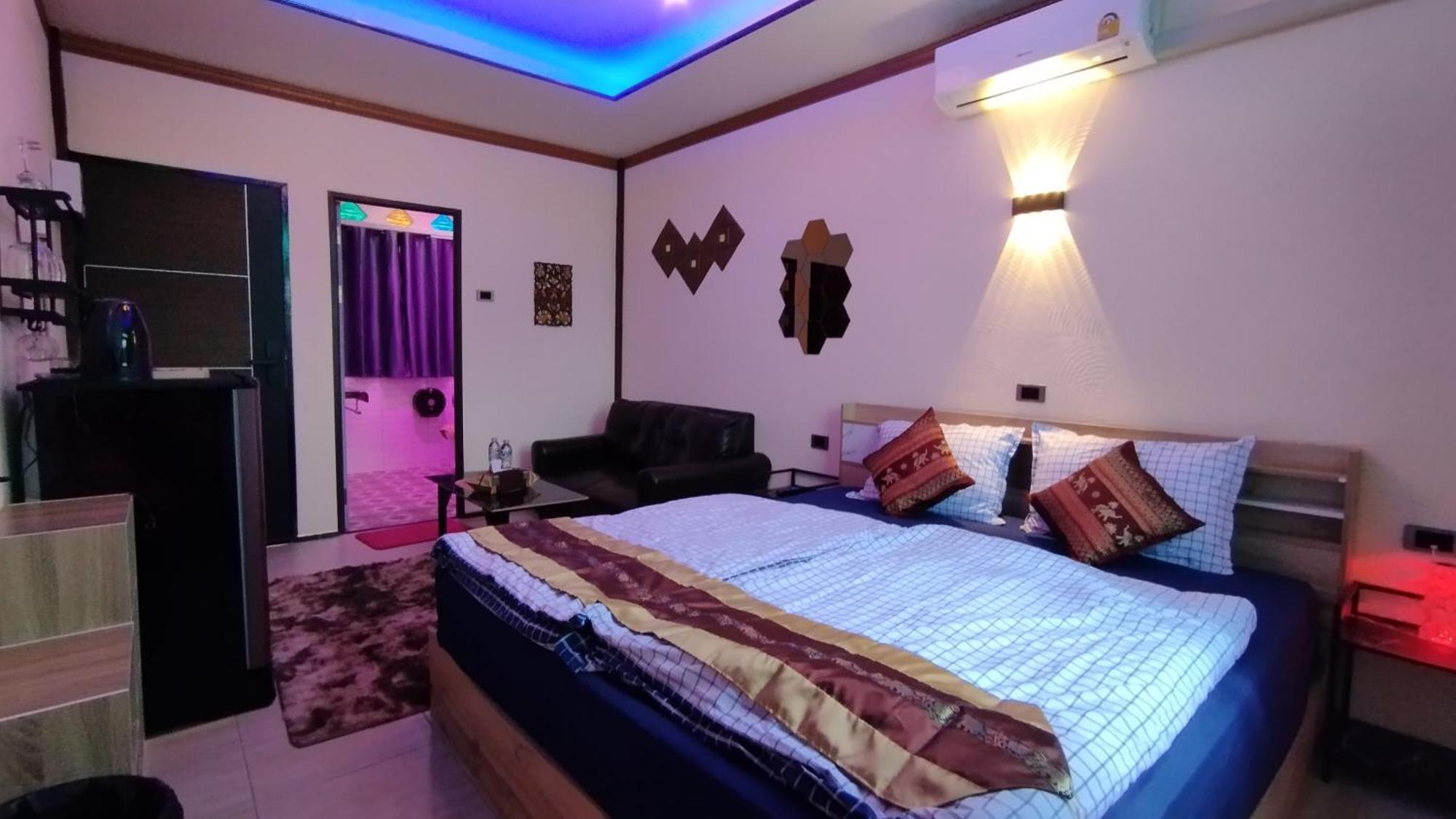 Touch The Wind Hotel Chaiyaphum Exterior foto